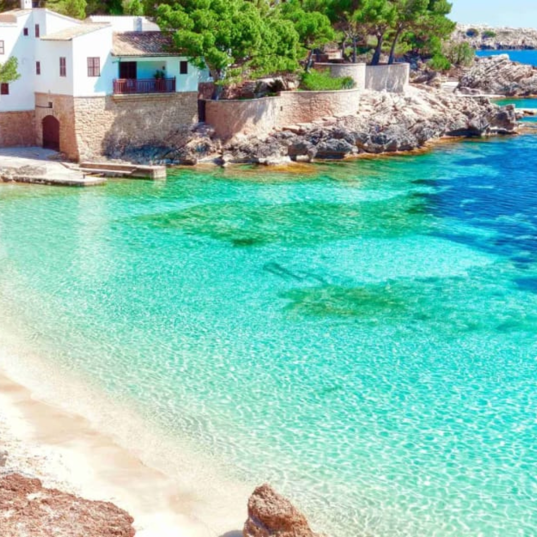 Ap&eacute;ro d&icirc;natoire plage Majorque Nowme